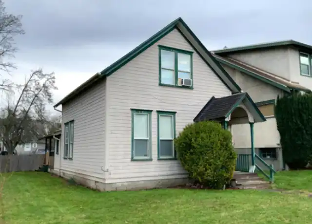 Property at 1350 Humboldt St, Bellingham, WA, 98225, 3 beds, 1 bath, [object Object]