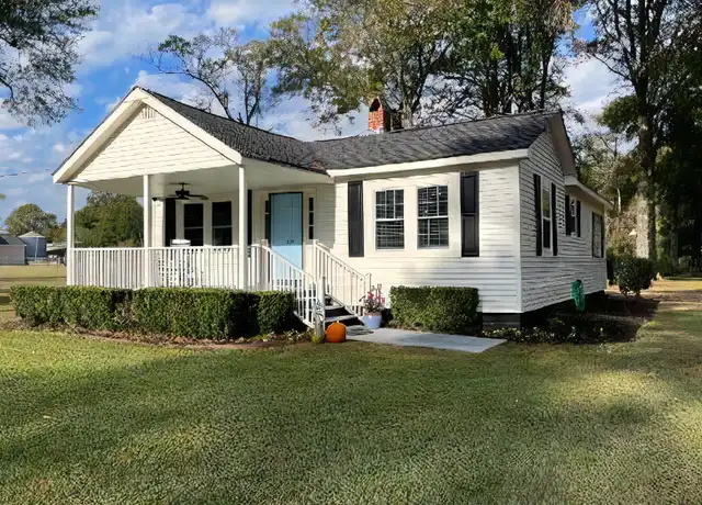 Property at 149 1st Bend Rd, Harleyville, SC, 29448, 2 beds, 2 baths, [object Object]