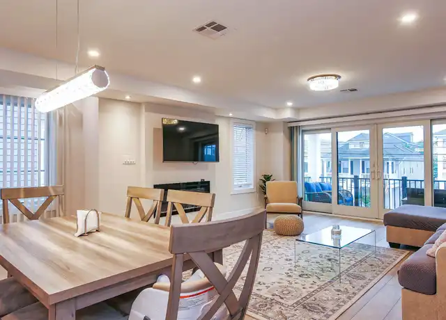 Property at 15 N Jefferson Ave Unit B, Margate City, NJ, 08402, 5 beds, 5 baths, [object Object]