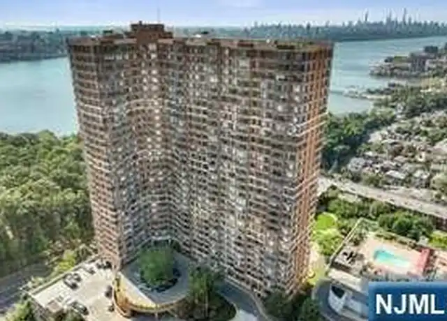 Property at 100 Old Palisade Rd #1812, Fort Lee, NJ, 07024, 1 bed, 1 bath, [object Object]