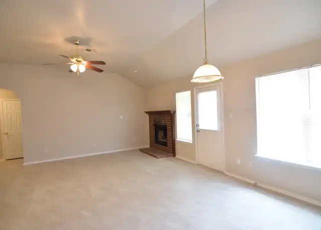 Property at 2905 Lindsey Dr, Copperas Cove, TX, 76522, 4 beds, 2 baths, [object Object]