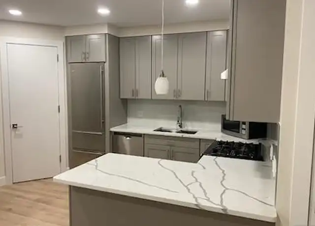 Property at 80 Charles St Unit 1, Englewood, NJ, 07631, 2 beds, 1 bath, [object Object]
