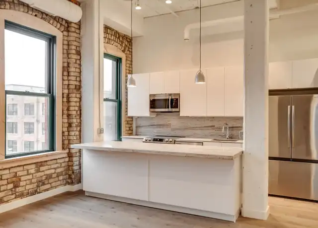 Property at 200 2nd Ave N, Minneapolis, MN, 55401, 2 beds, 1 bath, [object Object]