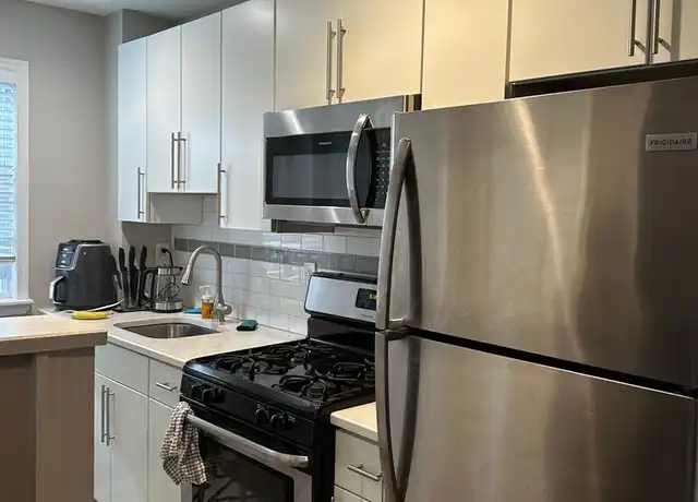 Property at 804 N 16th St #4, Philadelphia, PA, 19130, 0 beds, 1 bath, [object Object]