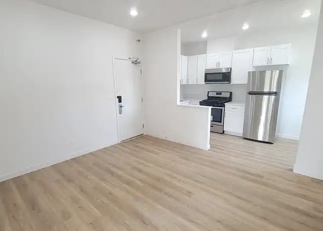 Property at 3045 Leeward Ave, Los Angeles, CA, 90005, 2 beds, 1 bath, [object Object]