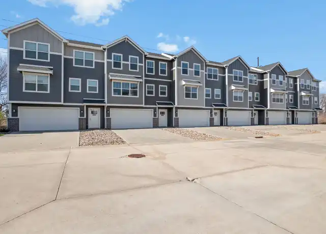 Property at 1429 SE Sapphire Ln, Waukee, IA, 50263, 2 beds, 2.5 baths, [object Object]