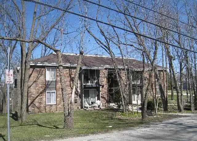 Property at 459 Prospect Ave Unit 12, Pewaukee, WI, 53072, 1 bed, 1 bath, [object Object]