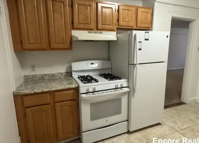 Property at 100 Sewall Ave, Brookline, MA, 02446, 2 beds, 1 bath, [object Object]