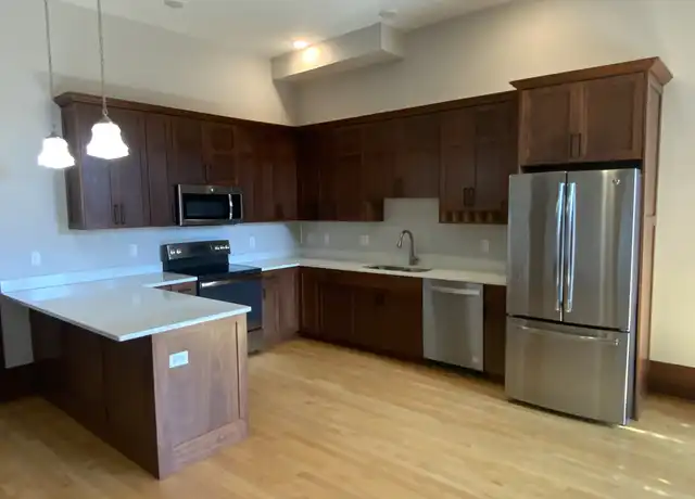 Property at 1202 Tower Ave Unit 210, Superior, WI, 54880, 2 beds, 1 bath, [object Object]