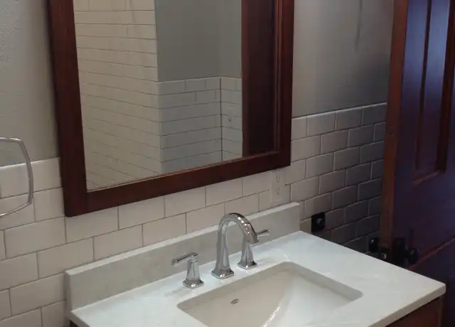 Property at 1202 Tower Ave Unit 210, Superior, WI, 54880, 2 beds, 1 bath, [object Object]