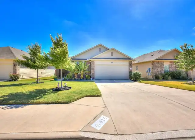 Property at 616 Donegal Ln, Georgetown, TX, 78626, 4 beds, 2 baths, [object Object]