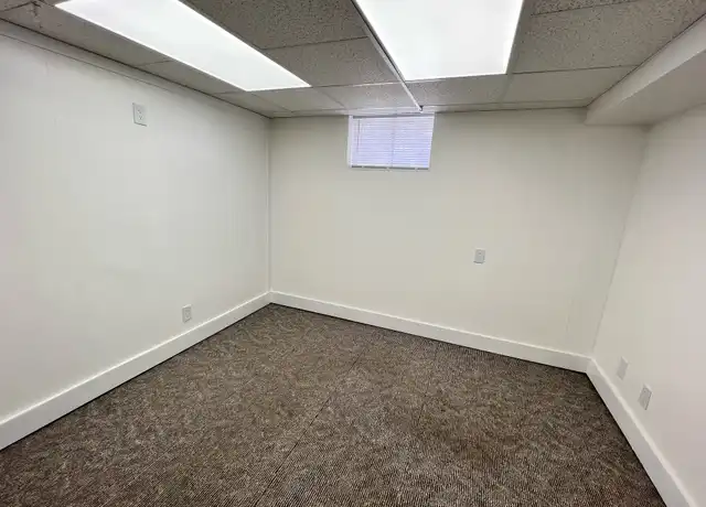 Property at 415 Anderson St, Warrensburg, MO, 64093, 2 beds, 1 bath, [object Object]