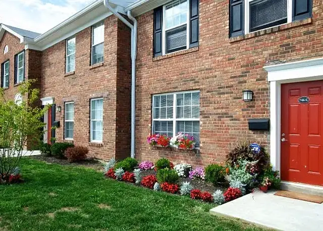 Photo of 704 Northland Blvd, Cincinnati, OH 45240