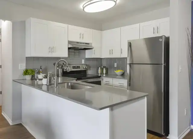 Property at Villas at Northstar - 2820 Windwood Dr, Ann Arbor, MI, 48105, 1 bed, 1 bath, [object Object]