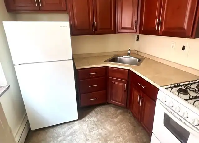 Property at 4750 Centre Ave, Pittsburgh, PA, 15213, 1 bed, 1 bath, [object Object]
