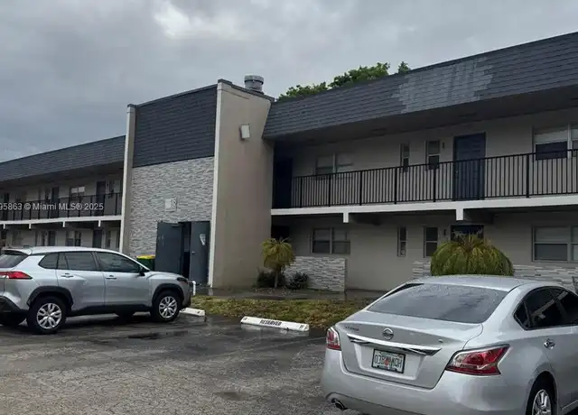 Property at 8051 Colony Cir S #206, Tamarac, FL, 33321, 2 beds, 2 baths, [object Object]