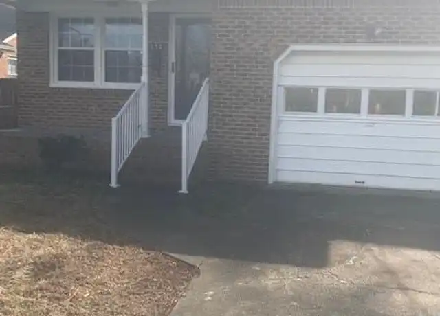 Property at 237 E 42nd St, Norfolk, VA, 23504, 3 beds, 2 baths, [object Object]