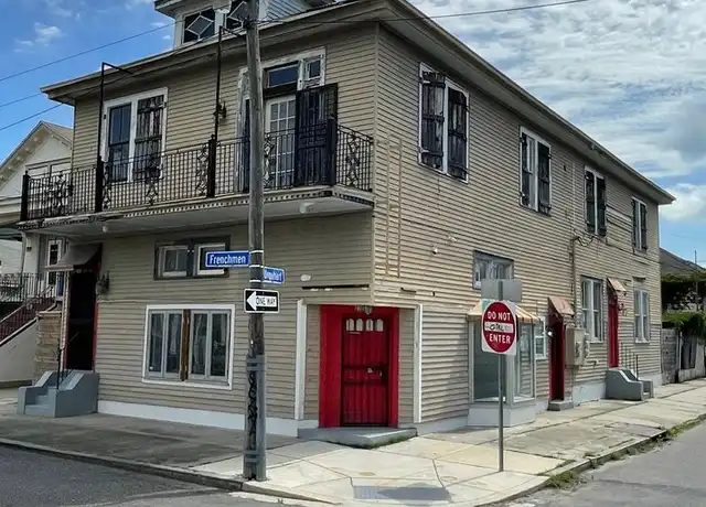 Property at 2103 Urquhart St, New Orleans, LA, 70117, 2 beds, 1 bath, [object Object]