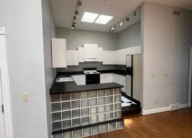 Property at 628 Sycamore St Unit 1, Waterloo, IA, 50703, 2 beds, 2 baths, [object Object]