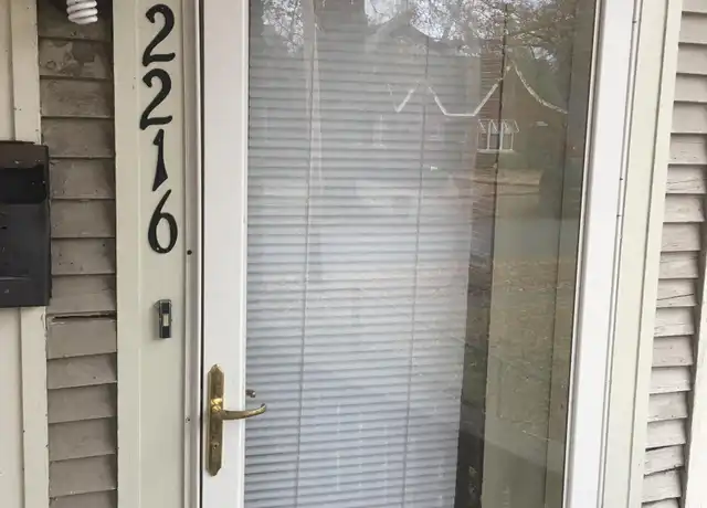 Property at 2216 S Chester St, Little Rock, AR, 72206, 2 beds, 1 bath, [object Object]