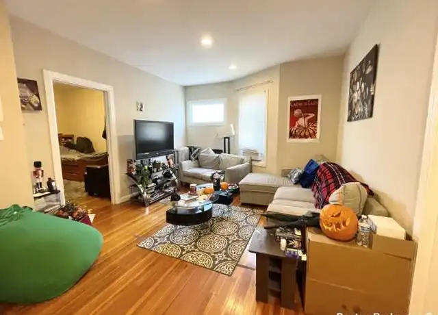 Property at 35 Sudan St, Dorchester, MA, 02125, 4 beds, 1 bath, [object Object]