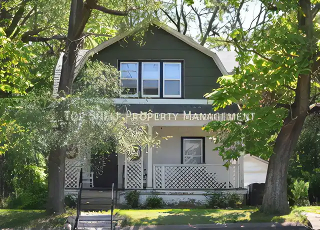 Property at 1555 E Court Ave, Des Moines, IA, 50316, 3 beds, 2 baths, [object Object]