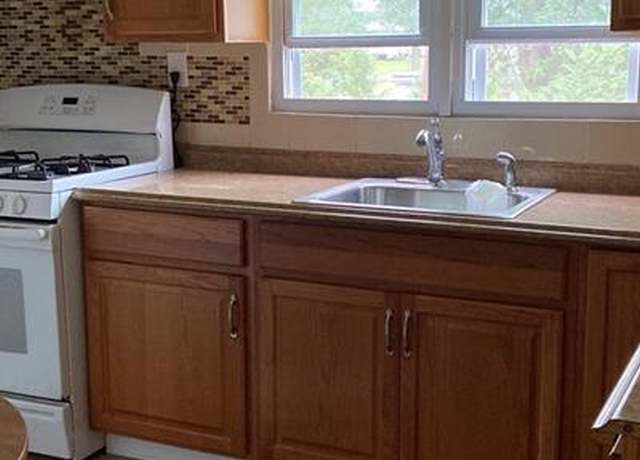 Photo of 128 Arlington Ave, South Plainfield, NJ 07080