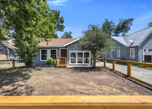 Property at 915 Canton, San Antonio, TX, 78202, 4 beds, 2 baths, [object Object]