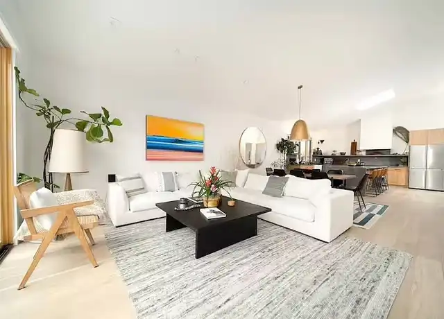 Property at 5136 S Victoria Ave, Los Angeles, CA, 90043, 4 beds, 3.5 baths, [object Object]