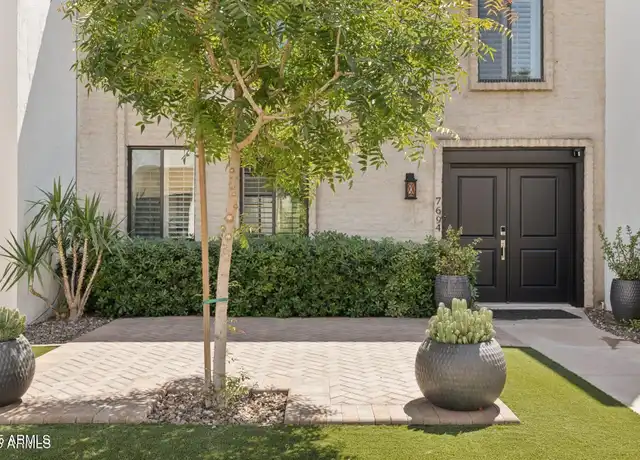 Property at 7694 E Minnezona Ave, Scottsdale, AZ, 85251, 2 beds, 2.5 baths, [object Object]
