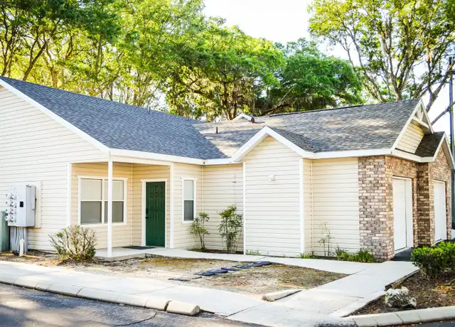 Property at 4700 SW Archer Rd #103, Gainesville, FL, 32608, 1 bed, 1 bath, [object Object]