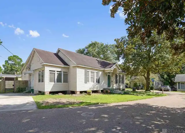 Property at 2304 Cato St, Baton Rouge, LA, 70808, 3 beds, 3 baths, [object Object]