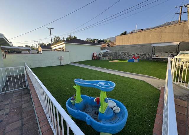 Photo of 3215 Pontiac St, La Crescenta, CA 91214