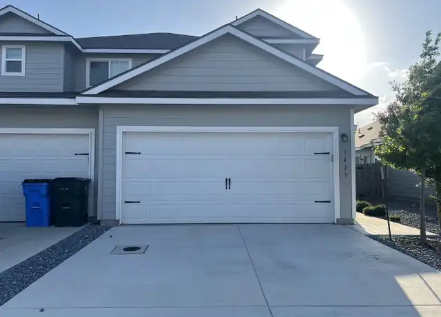 Property at 3423 Haylee Grace Pl, Seguin, TX, 78155, 3 beds, 2.5 baths, [object Object]
