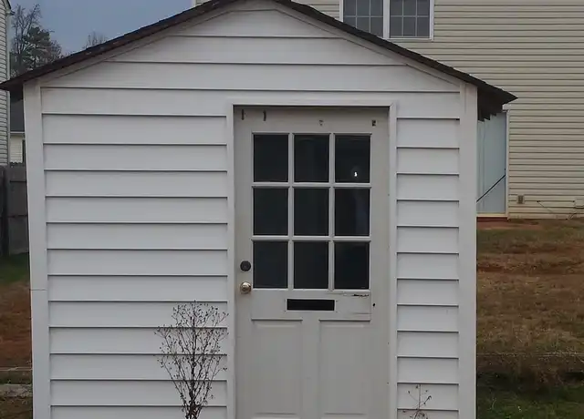 Property at 2417 E Ozark Ave, Gastonia, NC, 28054, 2 beds, 1 bath, [object Object]