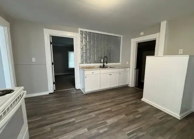 Property at 192 York St, Lexington, KY, 40508, 2 beds, 1 bath, [object Object]