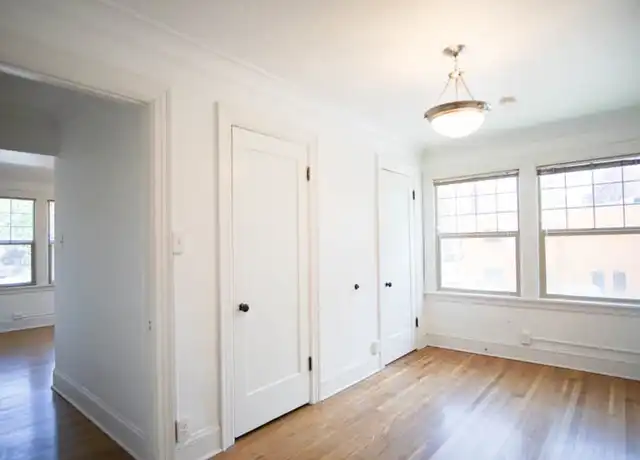 Property at 2136 NW Johnson St Unit 101, Portland, OR, 97210, 1 bed, 1 bath, [object Object]