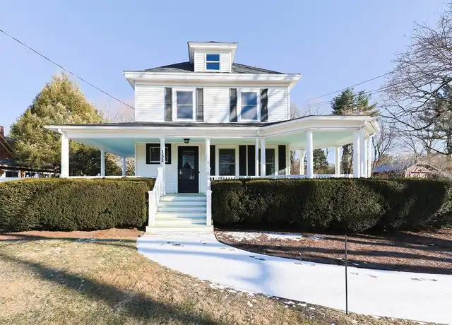 Property at 132 Franklin St Unit 2, Wrentham, MA, 02093, 3 beds, 1 bath, [object Object]