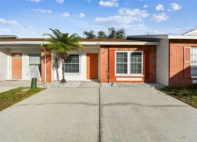 Property at 915 Burlwood St, Brandon, FL, 33511, 2 beds, 2 baths, [object Object]
