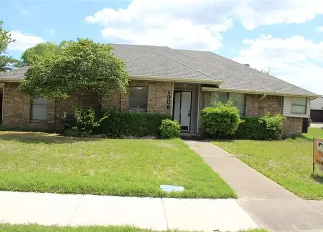 Property at 1908 Espinosa Dr, Carrollton, TX, 75010, 3 beds, 2 baths, [object Object]