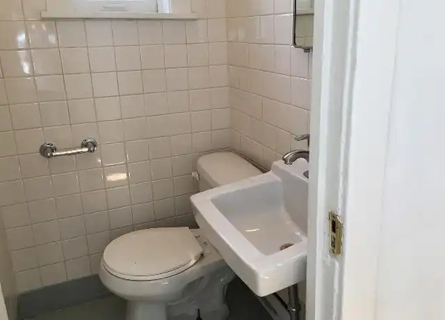 Property at 5300 S Hyde Park Blvd, Chicago, IL, 60615, 1 bed, 1 bath, [object Object]