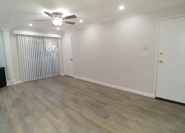 Property at 14242 Roscoe Blvd Unit 105, Panorama City, CA, 91402, 2 beds, 2 baths, [object Object]