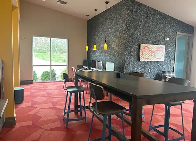 Property at Hawks Landing Apartments - 2070 N Sprigg St, Cape Girardeau, MO, 63701, 1-4 bed, 1-4 bath, [object Object]