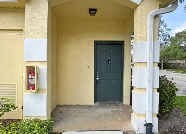 Property at 124 SW Peacock Blvd Unit 13-207, Port Saint Lucie, FL, 34986, 2 beds, 2 baths, [object Object]