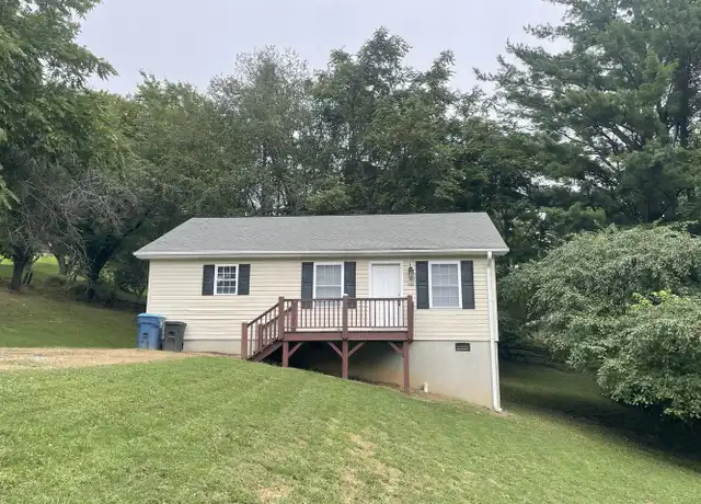 Property at 152 Cecil St, Boone, NC, 28607, 2 beds, 2 baths, [object Object]