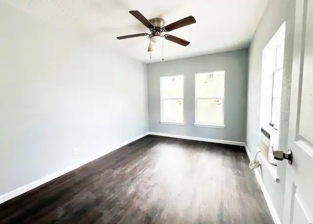 Property at 103 Cosmos St Unit 4, Houston, TX, 77009, 1 bed, 1 bath, [object Object]