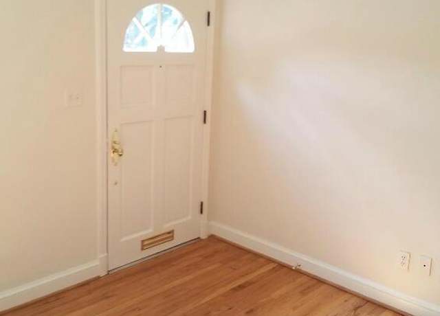 Photo of 10400 Parkwood Dr, Kensington, MD 20895