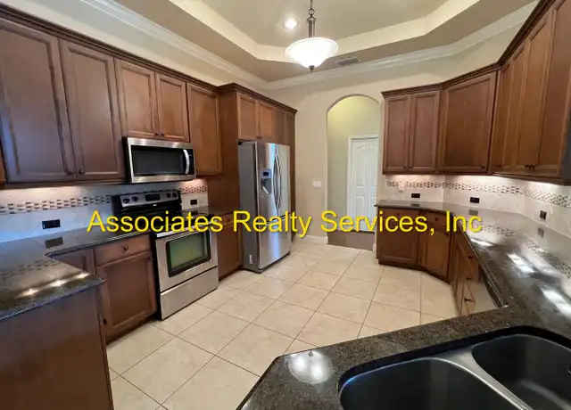Property at 3621 SW 74th Dr, Gainesville, FL, 32608, 3 beds, 2 baths, [object Object]