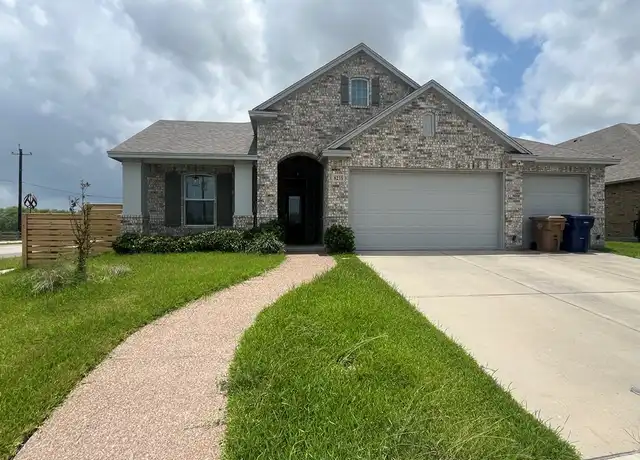 Property at 8233 Yosemite Dr, Corpus Christi, TX, 78414, 4 beds, 2 baths, [object Object]