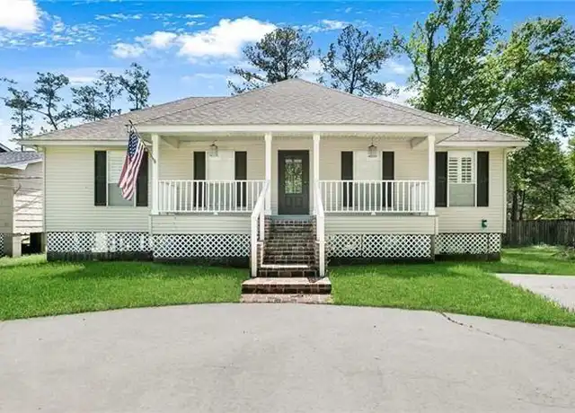 Property at 18266 Cusachs Dr, Covington, LA, 70433, 4 beds, 2 baths, [object Object]